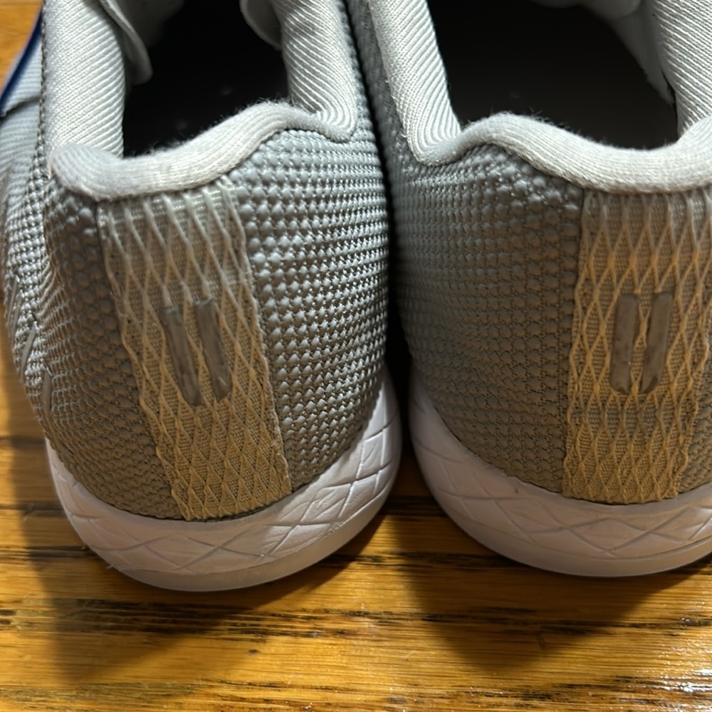 NOBULL Superfabric trainers. Unisex Men’s 8.5, Women’s 10. Gray, blue laces. - Picture 4 of 13